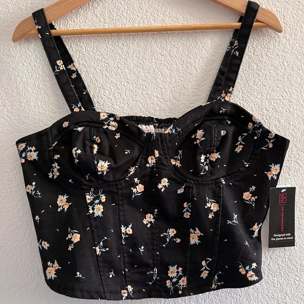 Super cute Top NWT